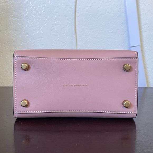 NWT COACH Cashin Carry 22 With Trompe L'Oeil Print - Picture 6 of 13